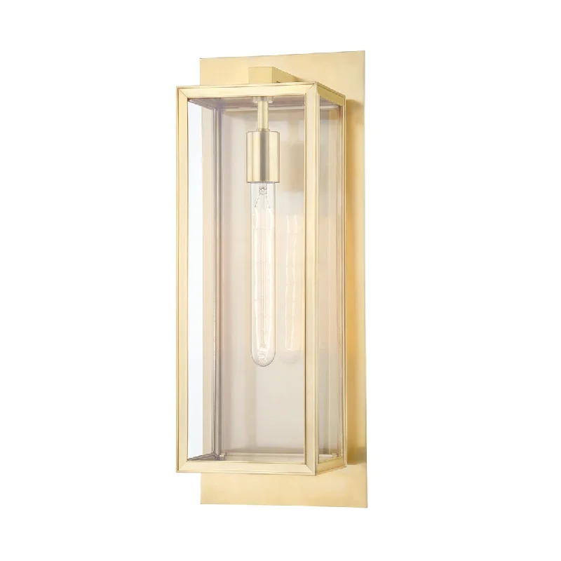 Industrial Lighting with High CRI (Color Rendering Index) for True Color PerceptionSea Cliff One Light Wall Sconce Industrial Lighting with High CRI (Color Rendering Index) for True Color PerceptionSea Cliff One Light Wall Sconce