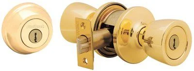 Low - voltage track lighting for safetyKwikset Entry And Deadbolt Lockset Polished Brass Keyed Alike Low - voltage track lighting for safetyKwikset Entry And Deadbolt Lockset Polished Brass Keyed Alike