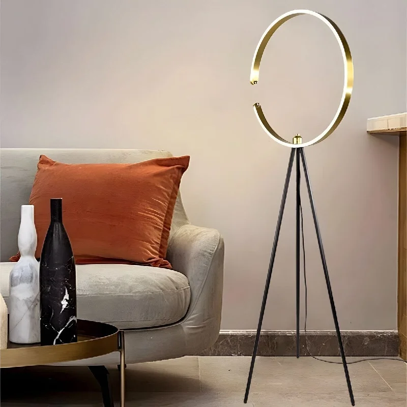 Marble Base Floor Lamp for a Touch of LuxuryMarble Base Floor Lamp for a Touch of LuxuryModern Bauhaus style clothing store living room bedroom balcony metal floor lamp - Black