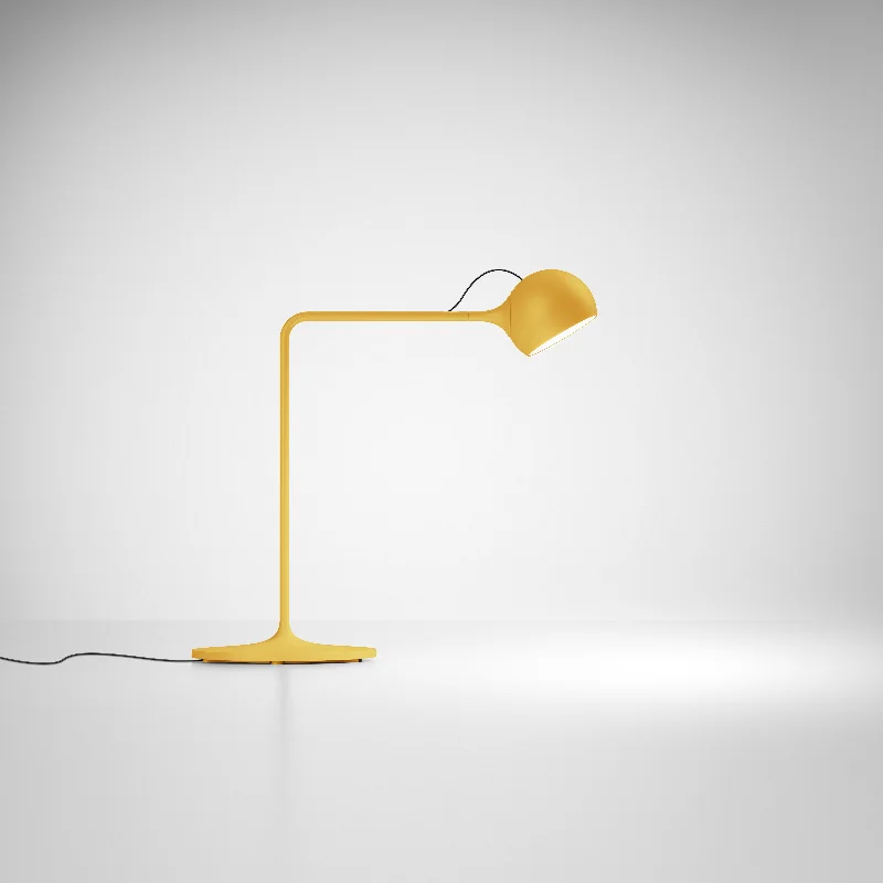 wooden table lamps with natural grain for a warm and organic feelwooden table lamps with natural grain for a warm and organic feelArtemide IXA Table Lamp wooden table lamps with natural grain for a warm and organic feelwooden table lamps with natural grain for a warm and organic feelArtemide IXA Table Lamp