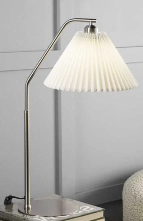 crystal table lamps with dazzling prisms for a glamorous effectcrystal table lamps with dazzling prisms for a glamorous effectBradhurst Pleated Table Lamp crystal table lamps with dazzling prisms for a glamorous effectcrystal table lamps with dazzling prisms for a glamorous effectBradhurst Pleated Table Lamp
