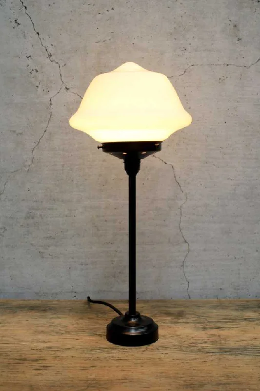 fabric table lamps with a linen shade for a relaxed and breathable lookfabric table lamps with a linen shade for a relaxed and breathable lookChelsea Candlestick Table Lamp