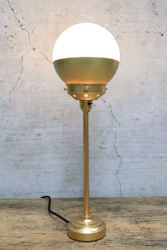 metal table lamps with a matte black finish for a sleek appearancemetal table lamps with a matte black finish for a sleek appearanceCrown Sphere Table Lamp metal table lamps with a matte black finish for a sleek appearancemetal table lamps with a matte black finish for a sleek appearanceCrown Sphere Table Lamp