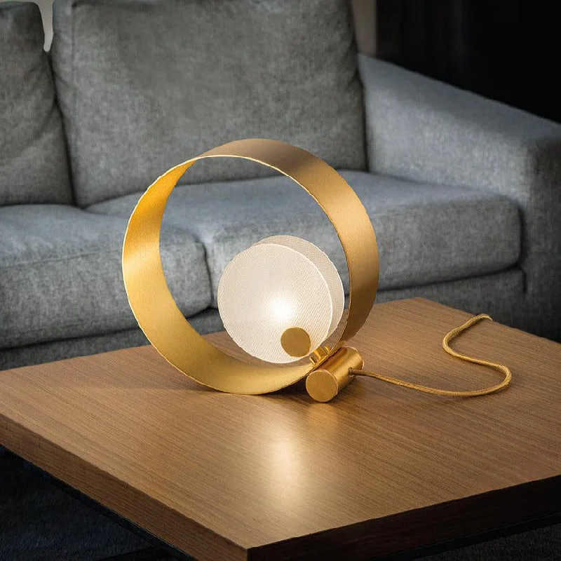 wooden table lamps with natural grain for a warm and organic feelwooden table lamps with natural grain for a warm and organic feelMasiero Sound Table Lamp
